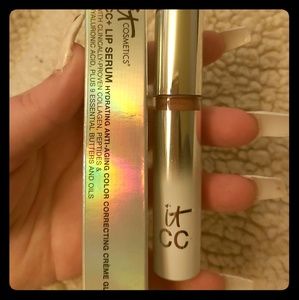 iT Cosmetics CC+ Lip Serum